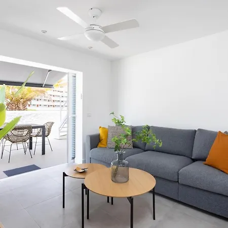 فيلة Urbania Atico Deluxe By Sunkeyrents