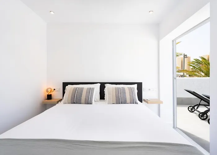 Vila Urbania Atico Deluxe By Sunkeyrents