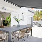 Villa Urbania Atico Deluxe By Sunkeyrents